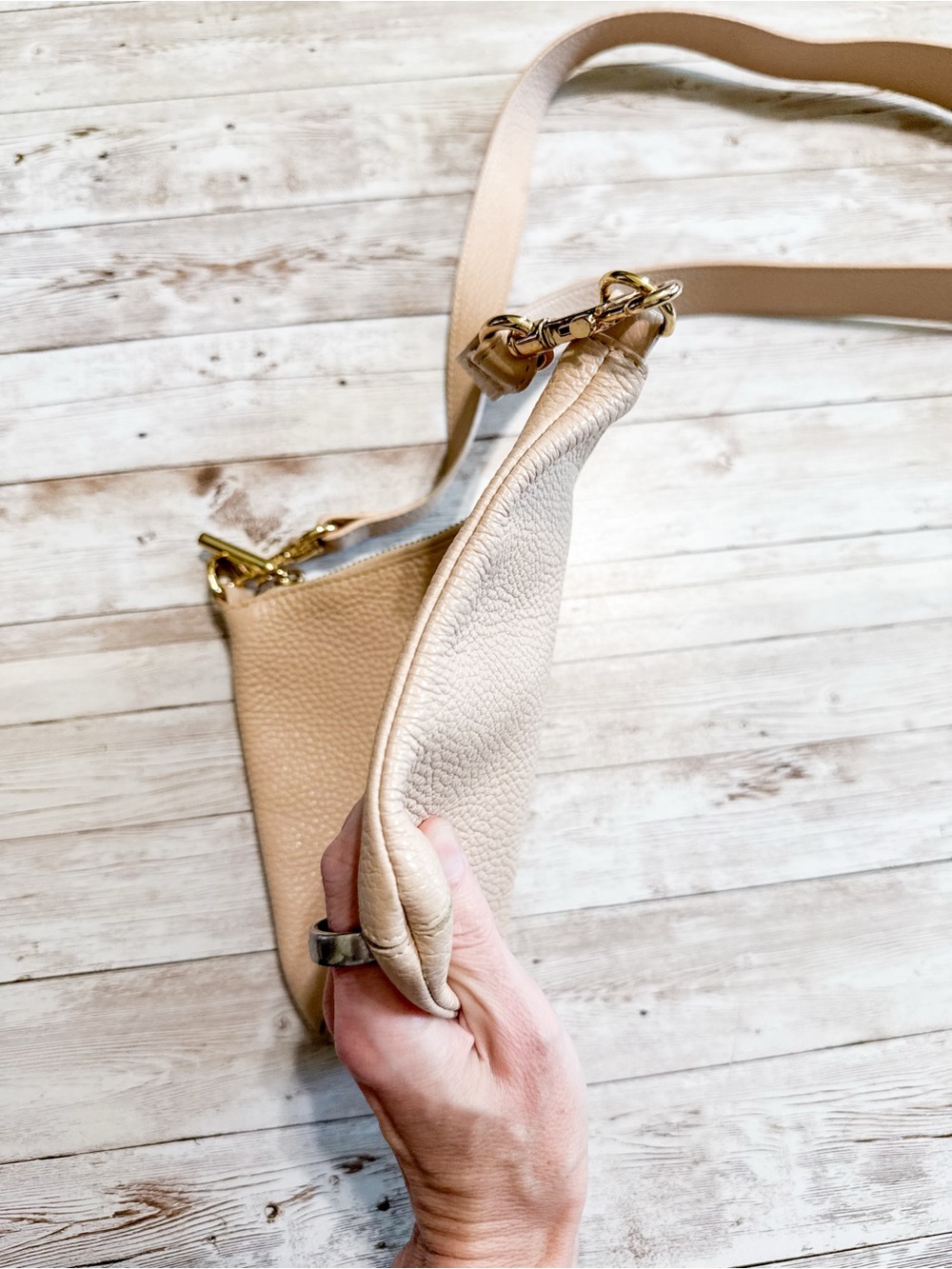 Cuyana Curved Crossbody Pouch Bag in Stone - Picture 6 of 11